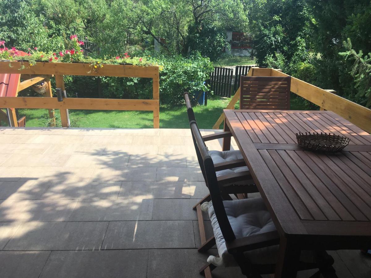 Wooden Apartman Prémium Jacuzzival Alsóörs Exterior foto