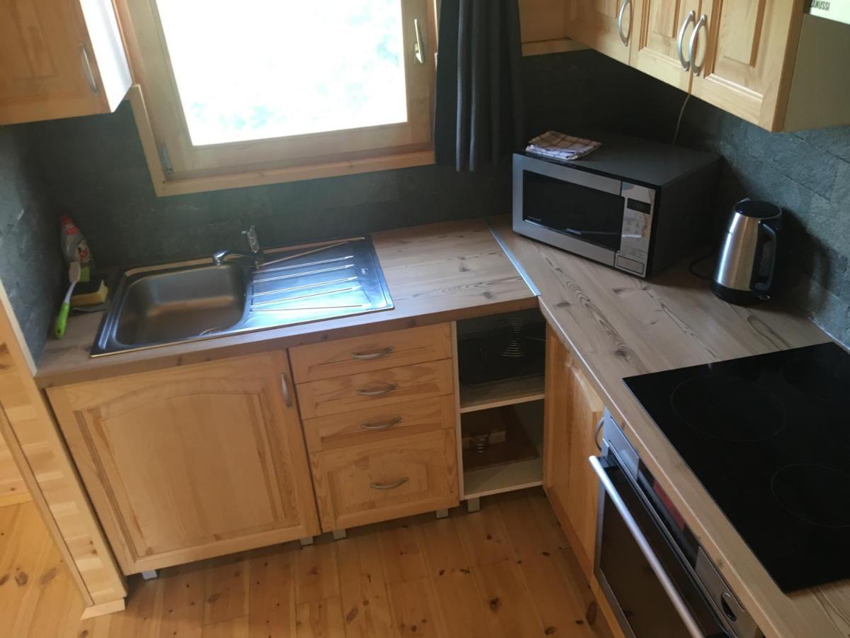 Wooden Apartman Prémium Jacuzzival Alsóörs Exterior foto